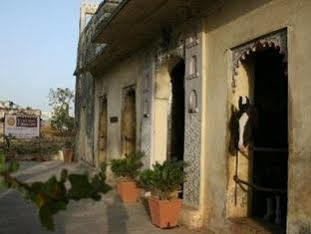 Hotel Ravla Khempur Udaipur Exterior foto